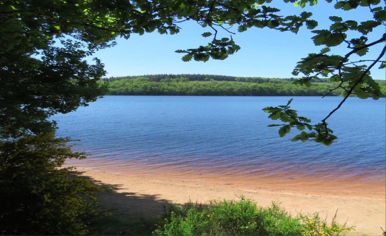 Morvan La Pastourelle Quarré-les-Tombes Esterno foto