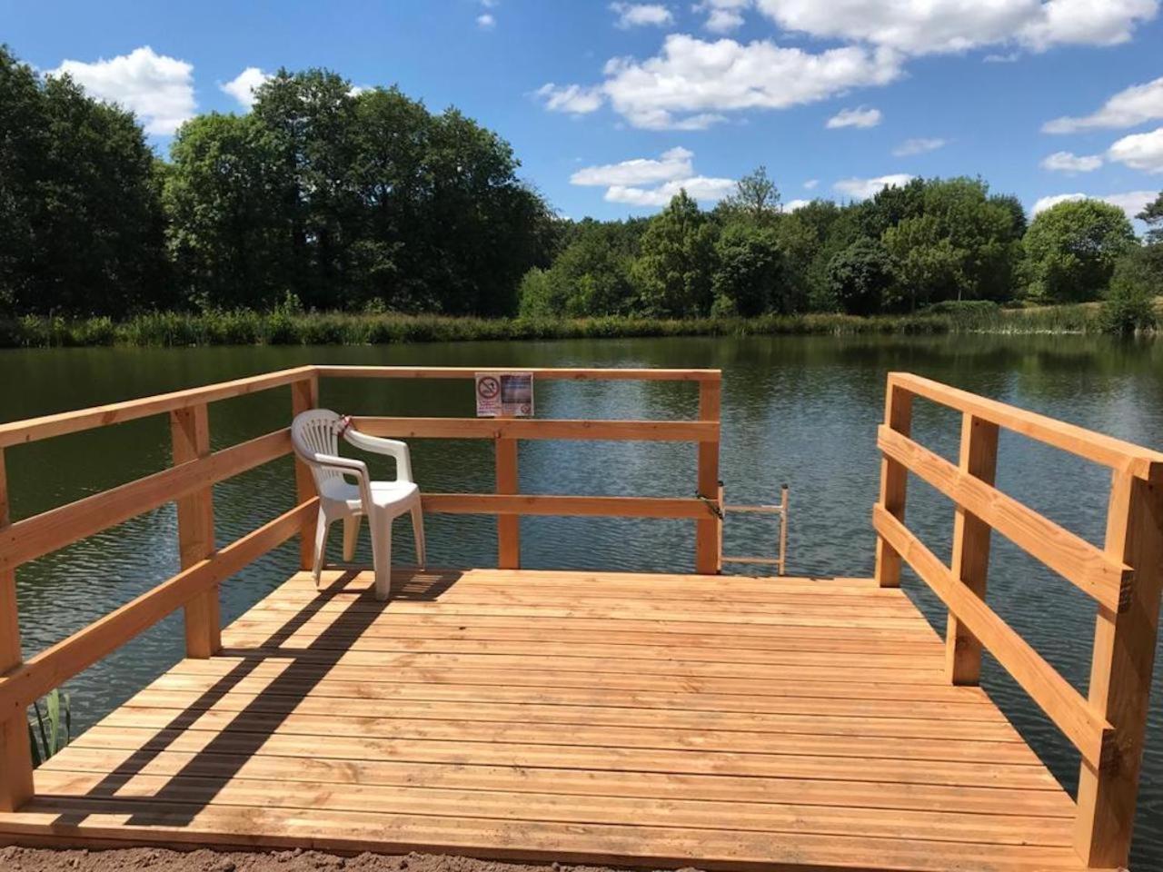 Morvan La Pastourelle Quarré-les-Tombes Esterno foto